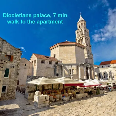 Traditional Bacvice, 3 Min Walk To The * Split